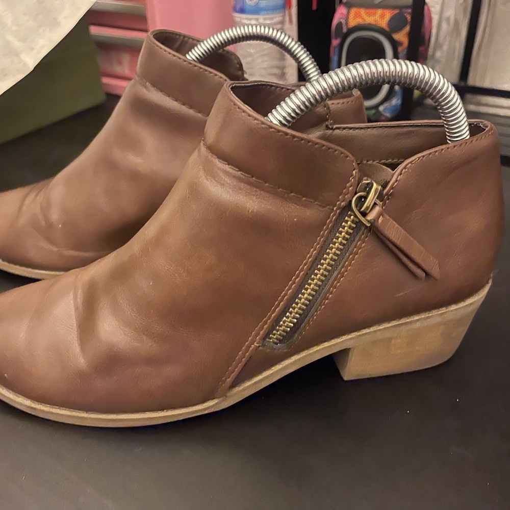 Brown boots